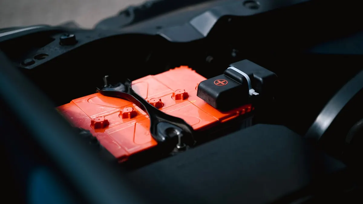 Battery bank installed in a compartment